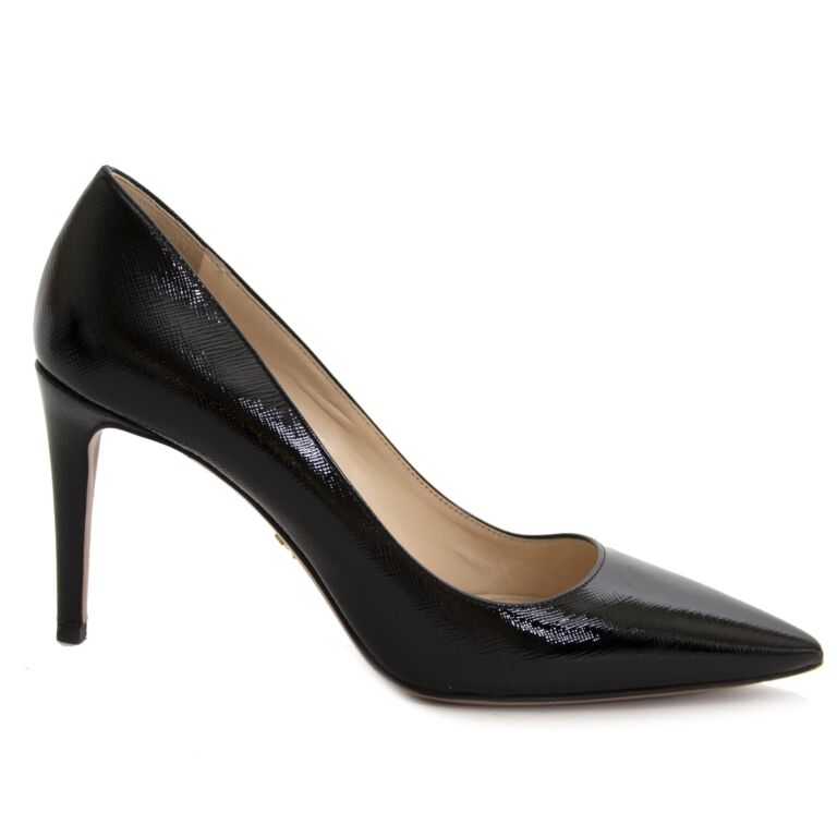 Prada Black Saffiano Patent Leather Pumps - size 37 Labellov Buy and ...