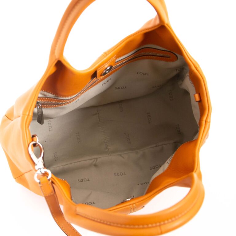 Orange leather deals shoulder bag
