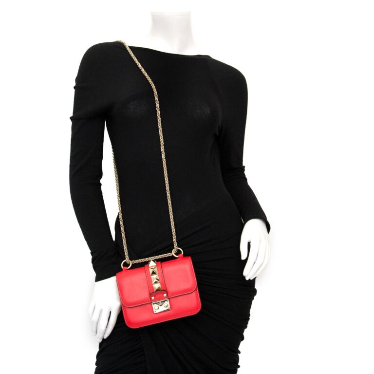 Valentino Garavani Mini 'Glam Lock' Red Shoulder Bag ○ Labellov