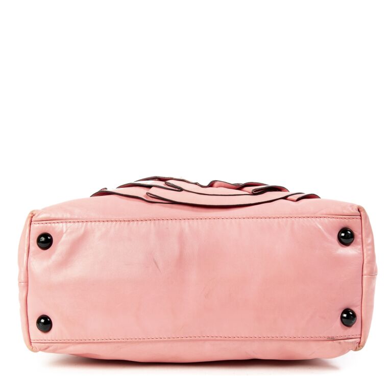 Valentino Pink Leather Flower Bag ○ Labellov ○ Buy and
