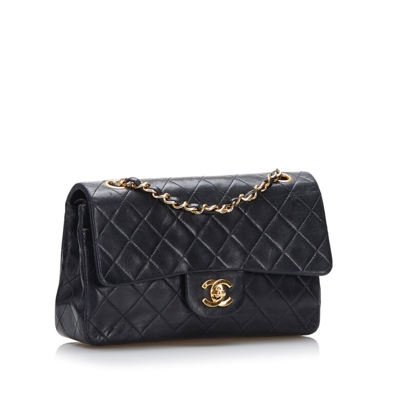 Chanel Black Lambskin Small Classic Flap ○ Labellov ○ Buy and Sell  Authentic Luxury