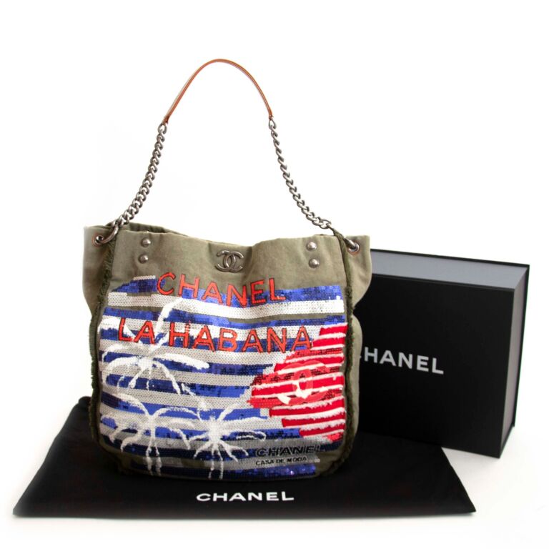 Chanel La HABANA Green Multicolor Hobo Bag ○ Labellov ○ Buy and