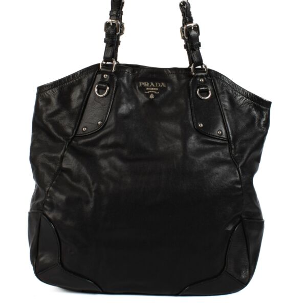 Shop 100% authentic Prada Black Leather Shoulder bag at Labellov.com.
