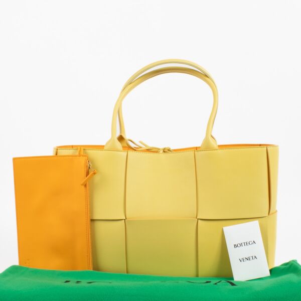Bottega Veneta Sherbet Medium Arco Tote Bag