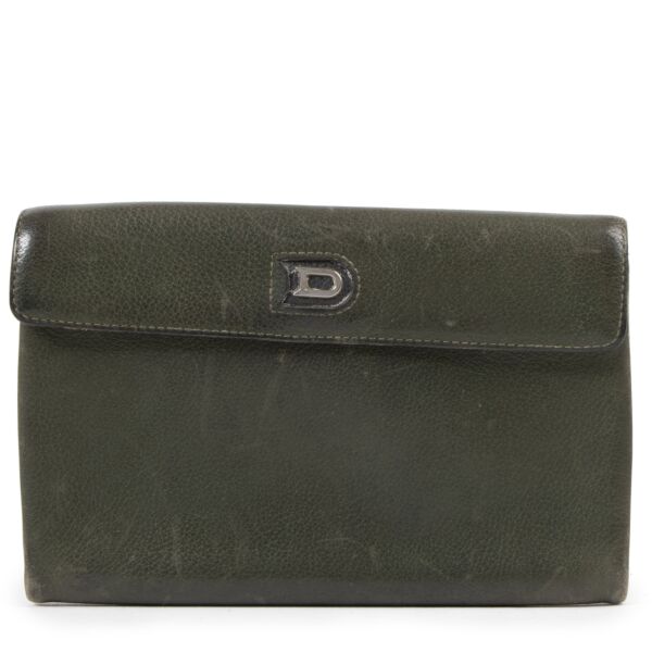Delvaux Moss Green Wallet for the best price at Labellov secondhand luxury in Antwerpen