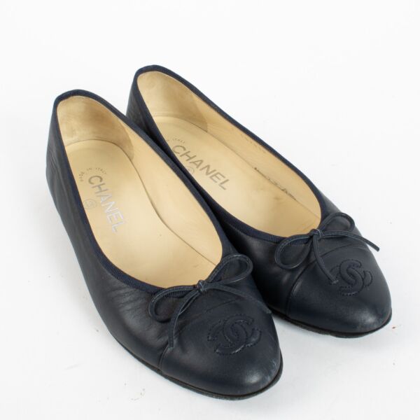 Chanel Navy Blue Leather Ballerina Flats - size 36.5