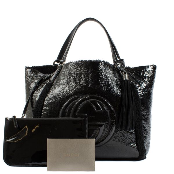 Gucci Black Patent Leather Fur Trim Soho Bag