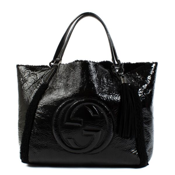 shop 100% authentic second hand Gucci Black Patent Leather Fur Trim Soho Bag on Labellov.com