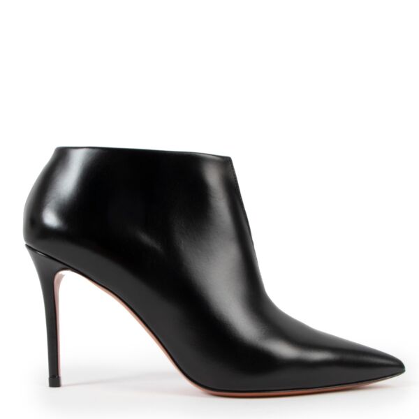Céline Black Leather V Neck Ankle Boot 90 mm