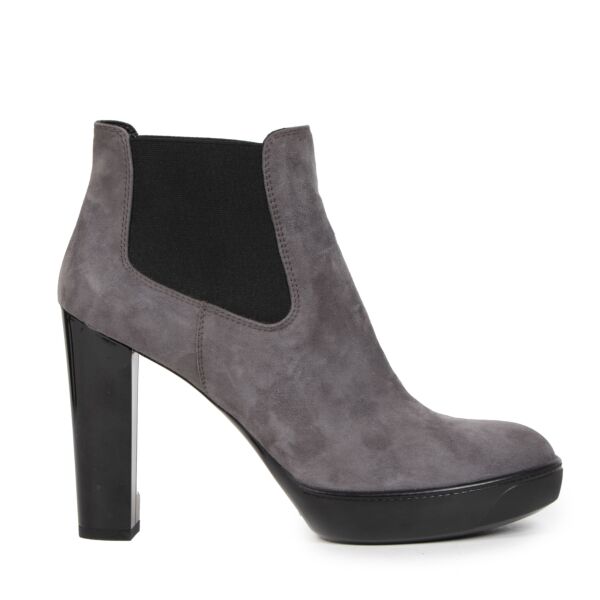 Authentic secondhand Hogan Grey Suede Ankle Boots - Size 40 designer shoes high heels designer brands fashion luxury vintage webshop safe secure online shopping worldwide shipping