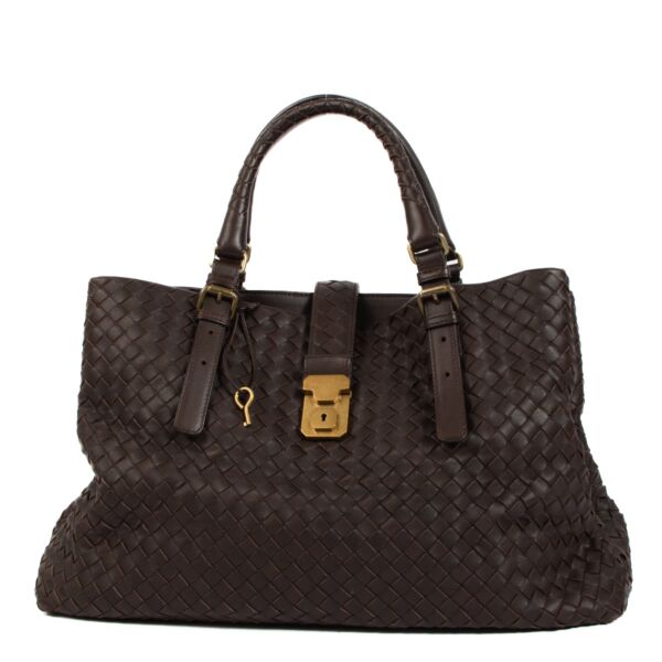 Buy an authentic Bottega Veneta Brown Leather Roma Top Handle on Labellov.com