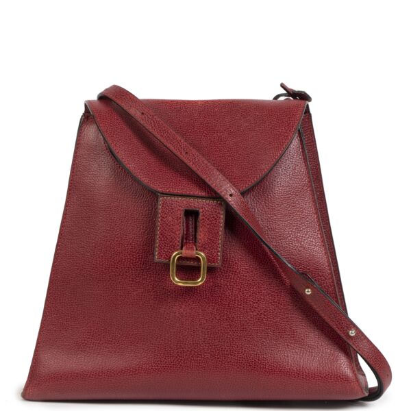 Koop uw authentieke Delvaux Red Clé de Fa Shoulder Bag  aan de beste prijs bij Labellov