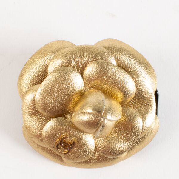 Authentic Second Hand Chanel 18C Gold Camellia Brooch on Labellov.com