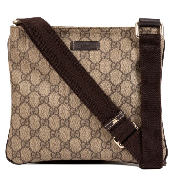 We buy your authentic Gucci GG Supreme Crossbody Messenger Bag 