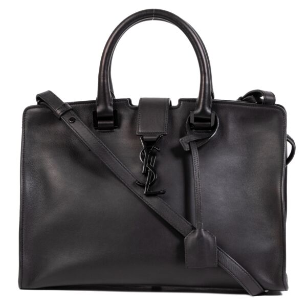 Authentic secondhand Saint Laurent Black Smooth Calfskin Monogram Cabas Bag designer bags accessories clothing shoes luxury vintage webshop designer brands fashion safe secure online shopping worldwide shipping