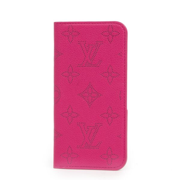Authentic second-hand vintage Louis Vuitton Fuchsia iPhone 7/8 Folio Case buy online webshop LabelLOV