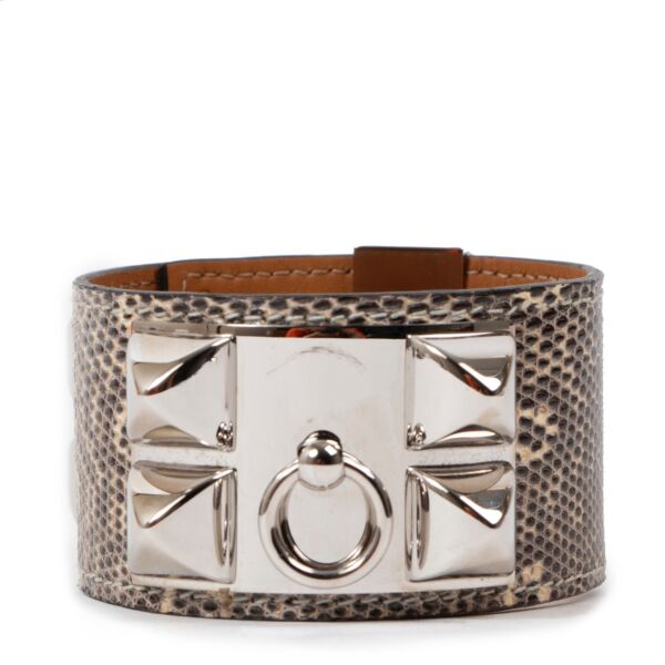 Buy an authentic second hand Hermès Collier de Chien Natura Lizard Bracelet in very good condition at Labellov 