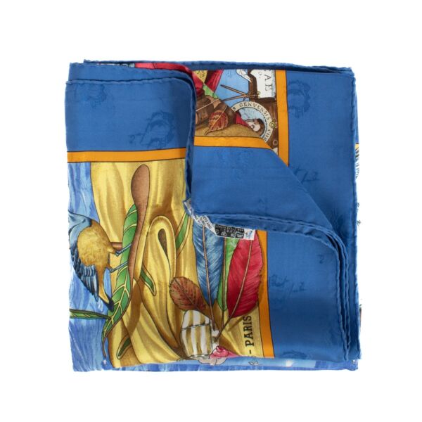Authentic second-hand Hermès Jacquard Carré 90 Christophe Columb Découvre l'Amerique Silk Scarf on labellov.com