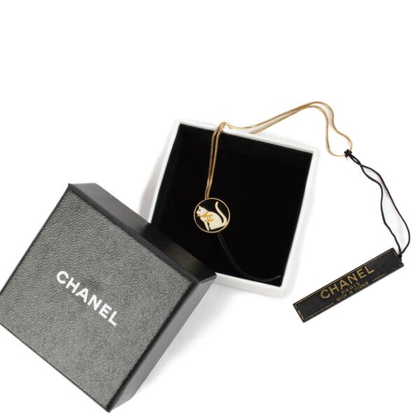 Chanel 07P Cat Phone Charm