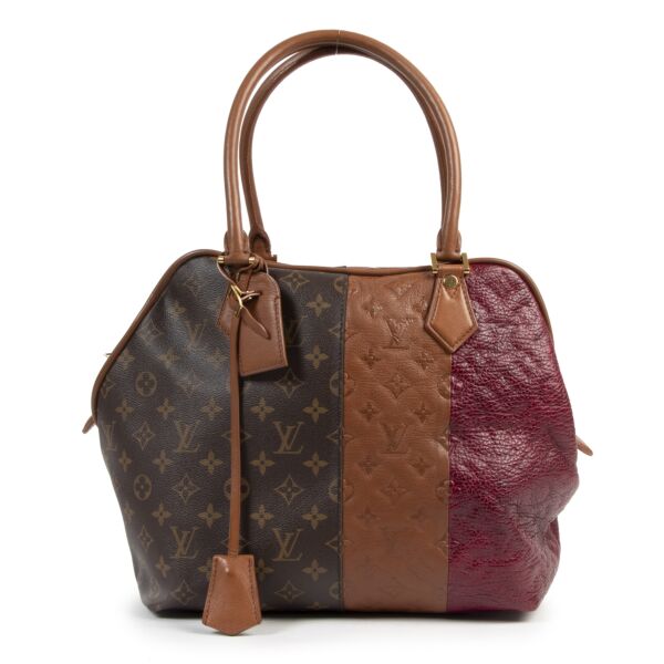 Louis Vuitton Burgundy Blocks Zipped Tote Bag for the best price at Labellov 