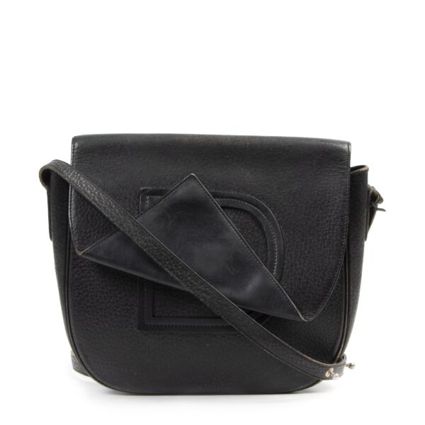 Authentic secondhand Delvaux Navy D Flap Crossbody Bag designer bags fashion luxury vintage webshop safe secure online shopping