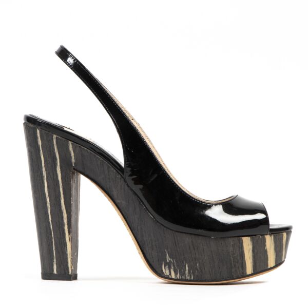 Authentieke tweedehands vintage Prada Patent Leather Wood Heel Slingback Platforms koop online webshop LabelLOV