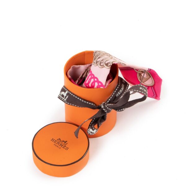 Hermès Salmon Pink Multicolor Twilly