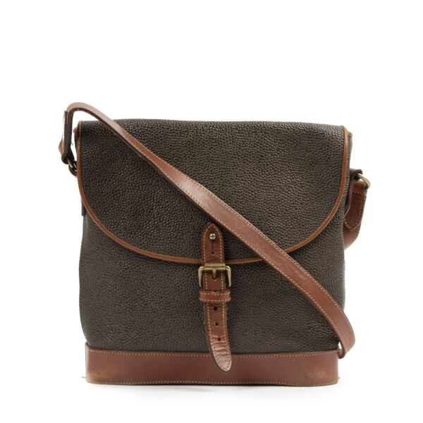 Mulberry Green Pebble Leather Crossbody Bag available at Labellov secondhand luxury