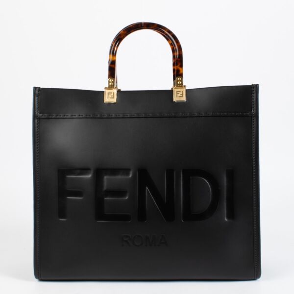 Authentic pre-loved Fendi Black Sunshine Medium Bag on Labellov.com
