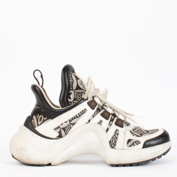 Authentic preloved Louis Vuitton Multicolor LV Archlight Trainer - Size 37,5 on Labellov.com