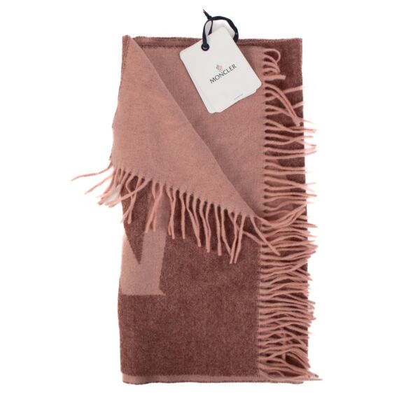shop 100% authentic second hand Moncler Pink Scarf on Labellov.com