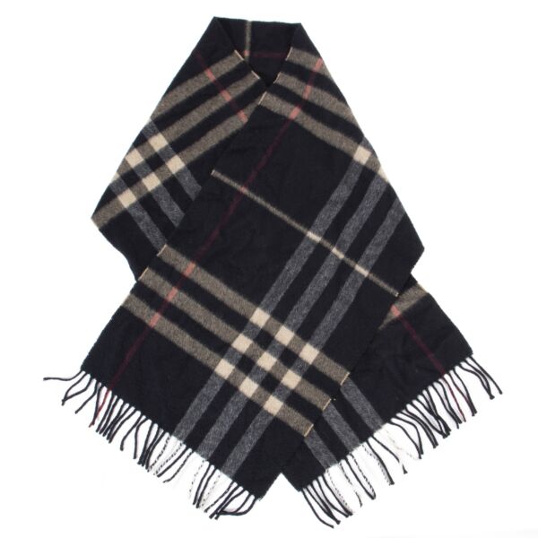 Authentieke Tweedehands Burberry Classic Check Cashmere Scarf juiste prijs veilig online shoppen luxe merken webshop winkelen Antwerpen België mode fashion
