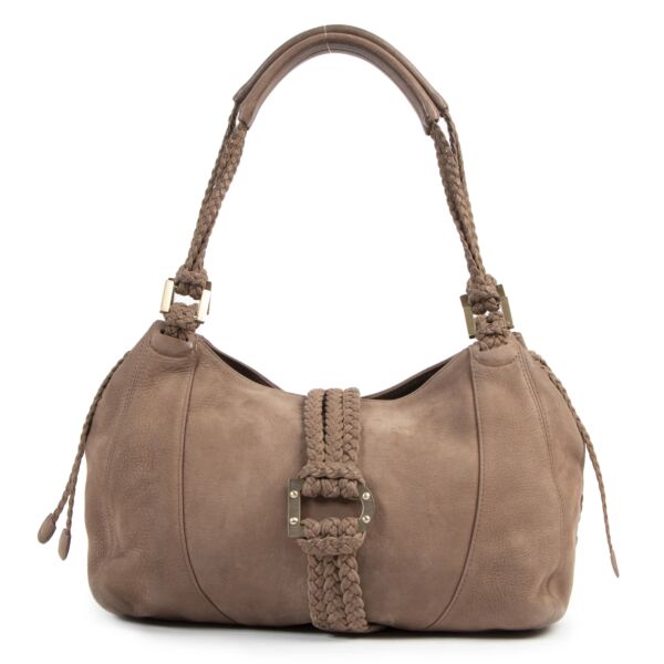 Buy this authentic second-hand vintage Delvaux Taupe Eugene Shoulder Bag at online webshop LabelLOV. Safe and secure shopping. Koop deze authentieke tweedehands vintage Delvaux Taupe Eugene Shoulder Bag  bij online webshop LabelLOV.