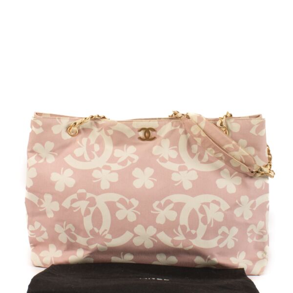 Chanel Clover Print Pink Frame Bag