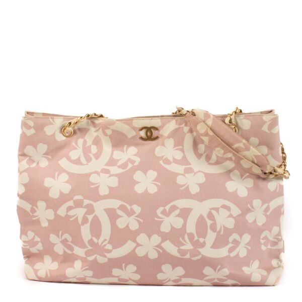 Chanel Clover Print Pink Frame Bag
