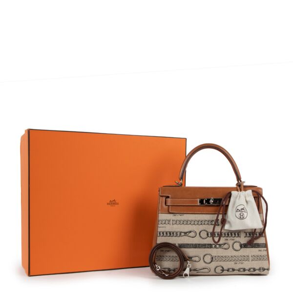 Hermès Kelly 28 Toile de Camp Dechainee/Fauve Barenia PHW