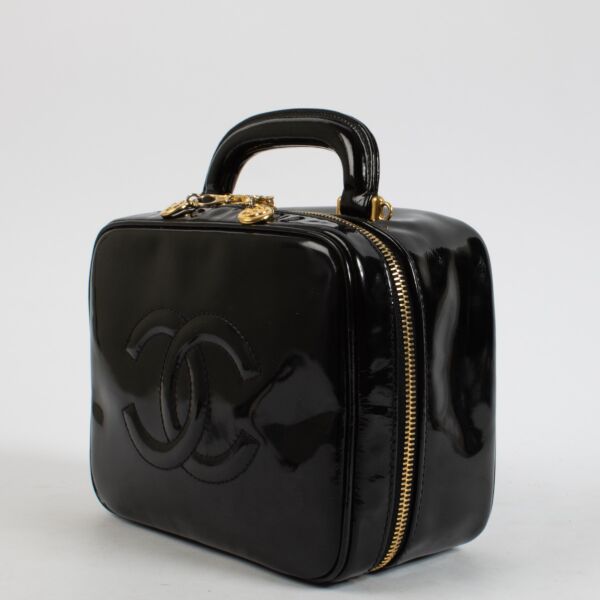 Chanel Black Patent Leather CC Vintage Vanity Case