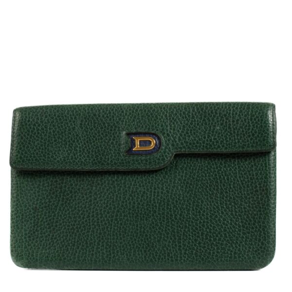 Shop safe online at Labellov in Antwerp, Brussels and Knokke this 100% authentic second hand Delvaux Green Leather Vintage Pouch 
