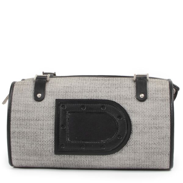 Authentic secondhand Delvaux Le Astrid MM Toile Charleston Noire Toiletry Bag  designer bags fashion luxury vintage webshop safe secure online shopping
