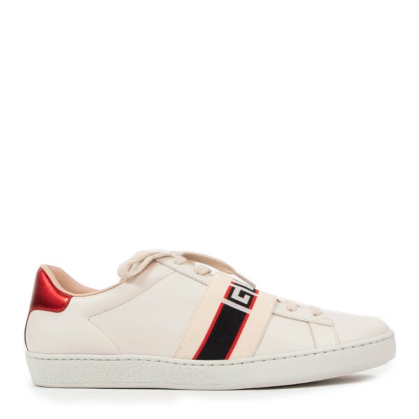 Shop safe online at Labellov in Antwerp this 100% authentic second hand Gucci White Leather Ace Sneakers - size 39,5 