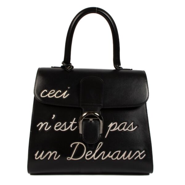 Shop 100% authentic second-hand Delvaux Black Brillant L'Humour MM on Labellov.com