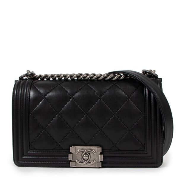 Shop authentic second hand luxury chanel boy bag brussels chanel bag antwerp chanel knokke on Labellov.com 