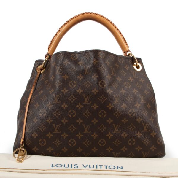 Louis Vuitton Monogram Shoulderbag
