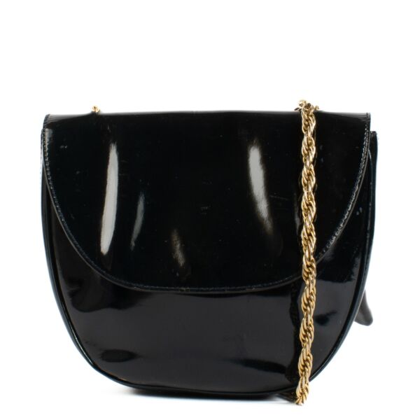 shop 100% authentic second hand Delvaux Blue Patent Leather Chain Crossbody on Labellov.com