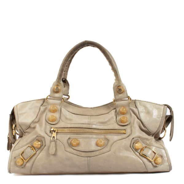 shop 100% authentic second hand Balenciaga Beige Giant Part Time Bag on Labellov.com