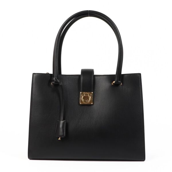 Ferragamo Black Leather Marlene Shoulder Bag 