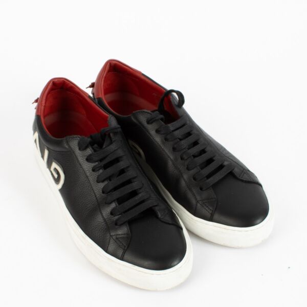 Givenchy Black Logo Sneakers - Size 42