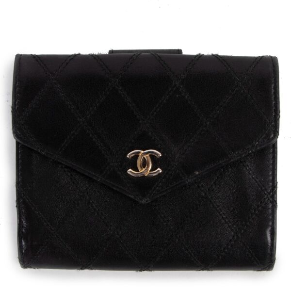 Chanel Black Quilted Calfskin Vintage Compact Wallet