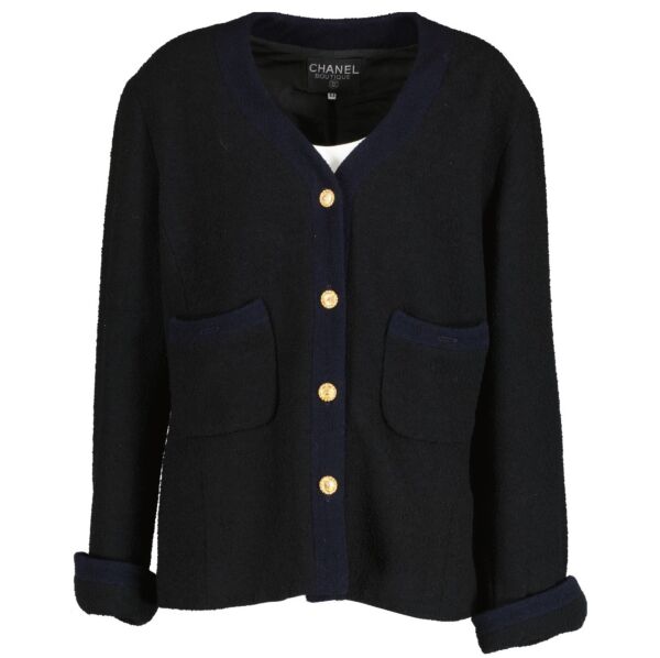 Authentic second hand Chanel Black Blazer on Labellov.com