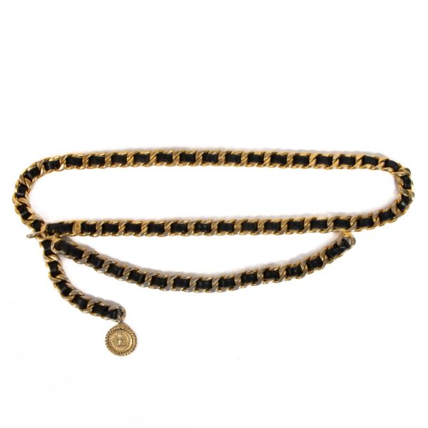 Chanel Gold Chain Medallion Belt, Chanel medallion belt, Chanel gold chain belt, Chanel belt, Chanel Gold Chain Medallion Belt second hand, Chanel Gold Chain Medallion Belt vintage, Chanel Gold Chain Medallion Belt Antwerp